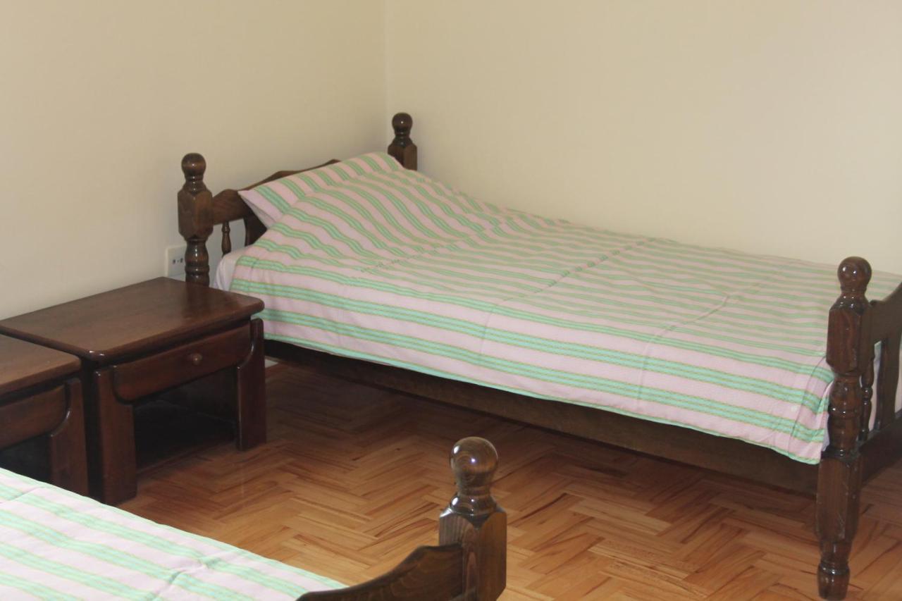 Hostel Teresianum Алексинац Екстериор снимка